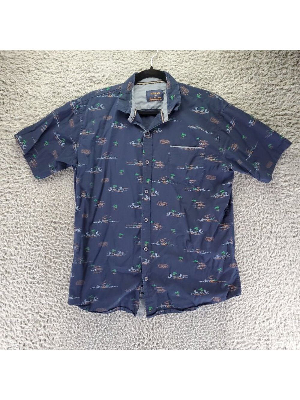 Nomad Shirt Mens Large Blue Surfer Graphic Button Down Short Sleeve Lightweight